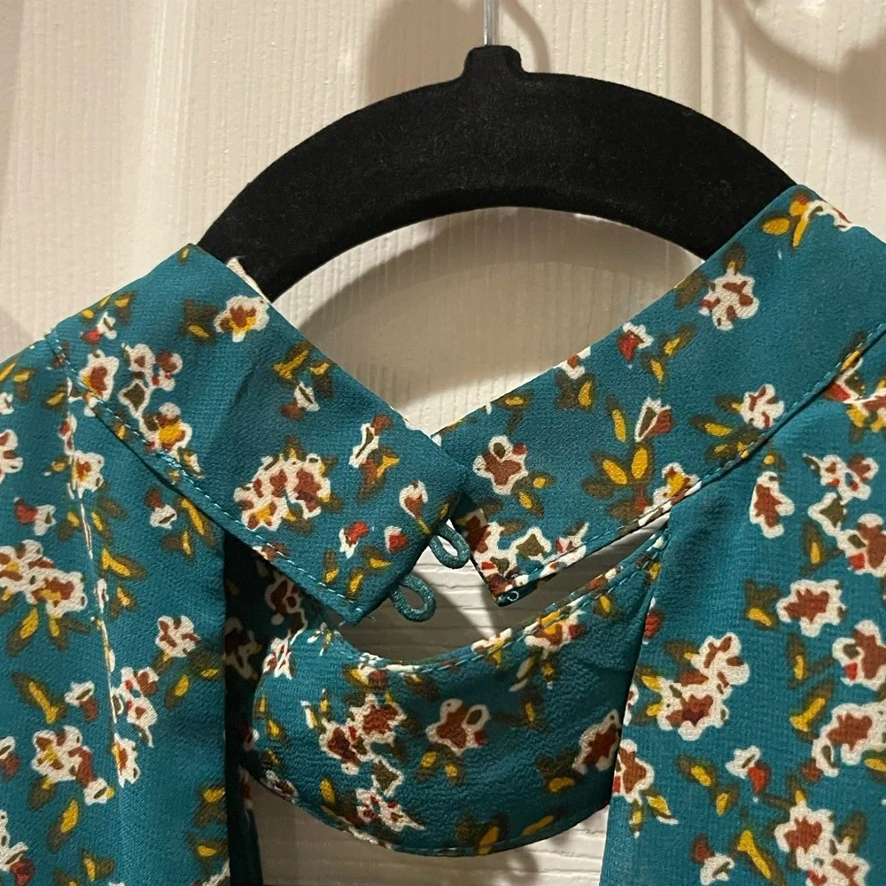 Sandy & Co. Green Floral Dress - Picture 5 of 7